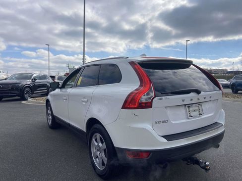 Used 2011 Volvo XC60 3.2 R-Design image 7