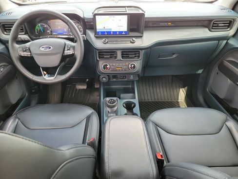 Used 2024 Ford Maverick Lariat w/ Black Appearance Package FWD image 11