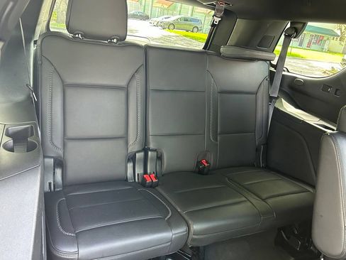 Used 2024 GMC Yukon Denali RWD image 49