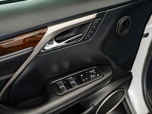 Used 2019 Lexus RX 350 AWD w/ Navigation Package image 17