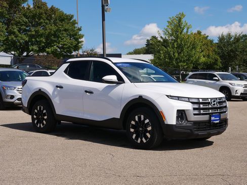 Used 2025 Hyundai Santa Cruz SEL AWD/4WD image 4