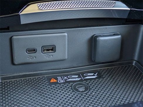 New 2026 Buick Envision Sport Touring image 25