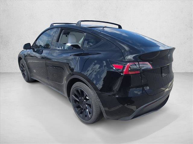 Used 2023 Tesla Model Y Long Range AWD/4WD image 7
