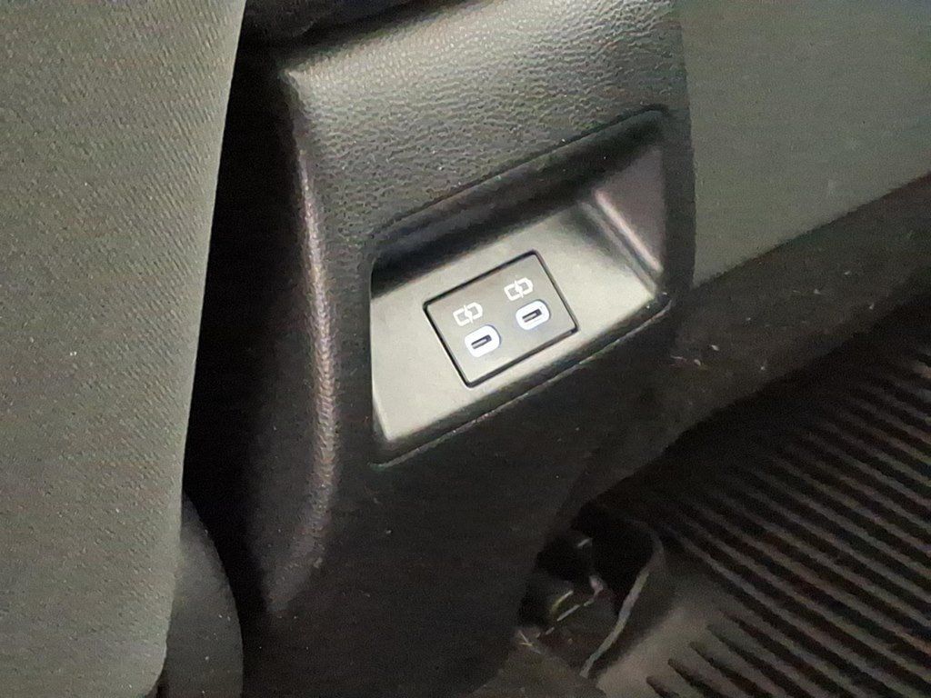 Used 2023 Toyota Corolla LE FWD image 20