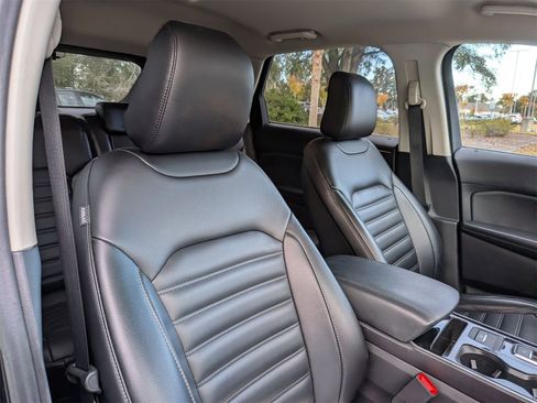 Used 2020 Ford Edge SEL w/ Convenience Package image 38