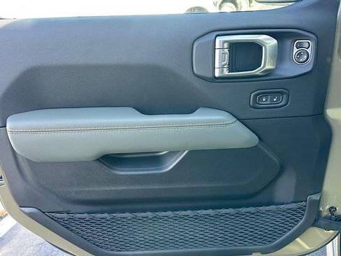 New 2026 Jeep Gladiator Mojave image 15