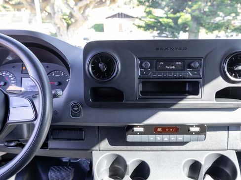 Used 2020 Mercedes-Benz Sprinter 144 Cargo image 27