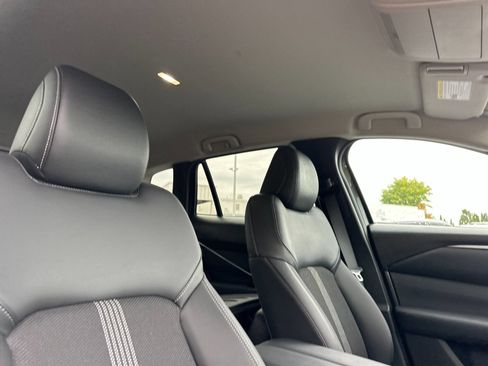 Used 2024 MAZDA CX-50 AWD 2.5 S w/ Convenience Package image 16
