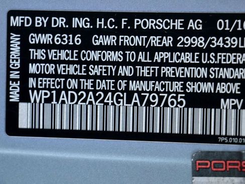 Used 2016 Porsche Cayenne GTS image 43