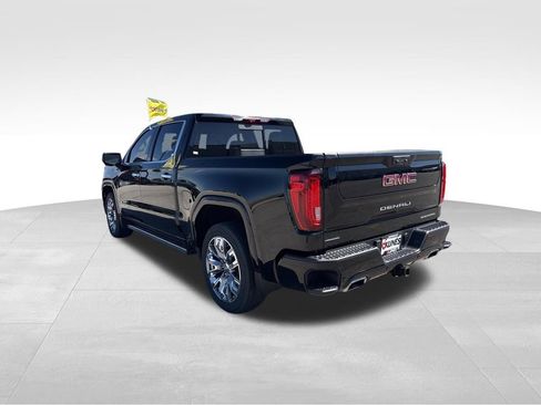 Used 2024 GMC Sierra 1500 Denali image 7