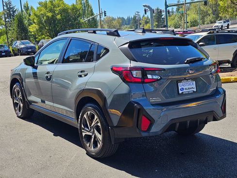 Used 2024 Subaru Crosstrek 2.0i Premium AWD/4WD image 5