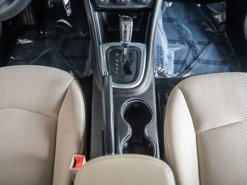 Used 2014 Chrysler 200 LX FWD image 20