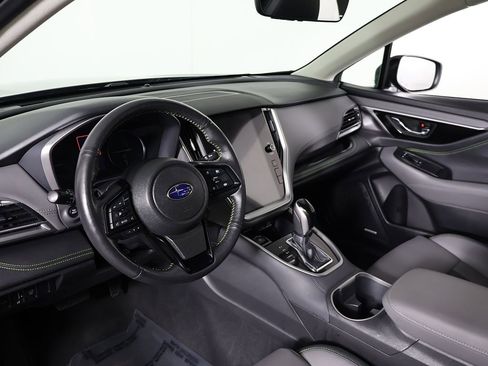 Used 2025 Subaru Outback Onyx Edition AWD/4WD image 27