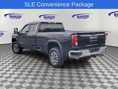Used 2024 GMC Sierra 3500 SLE w/ SLE Value Package AWD/4WD image 3