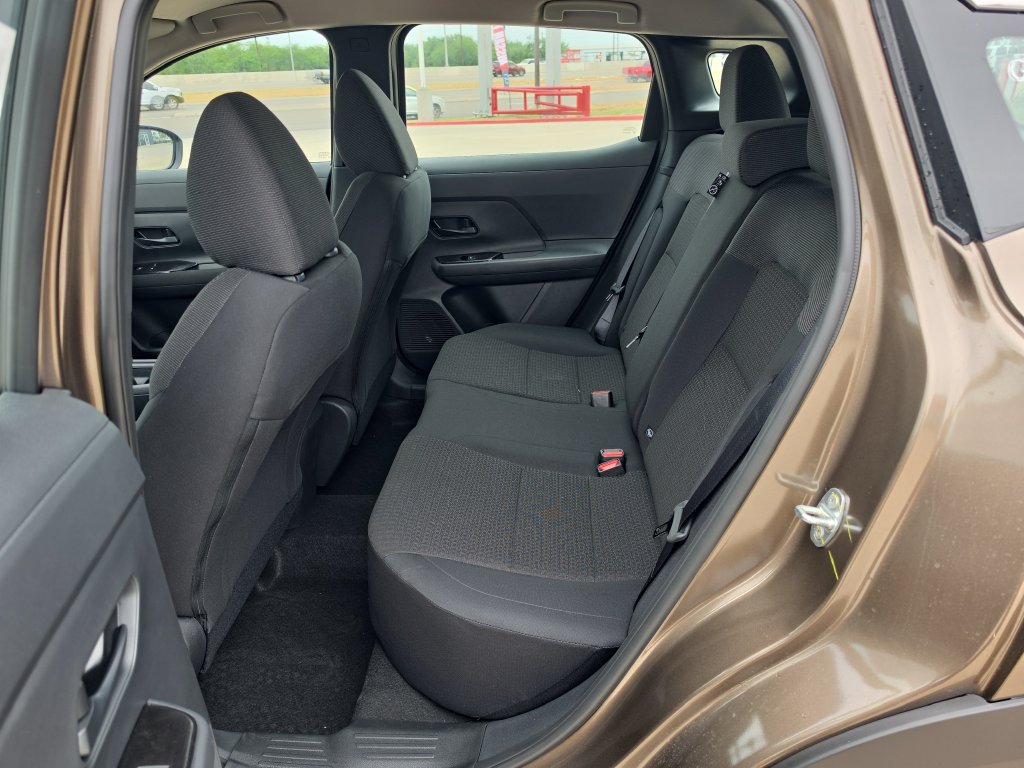 New 2026 Nissan Kicks S FWD image 24