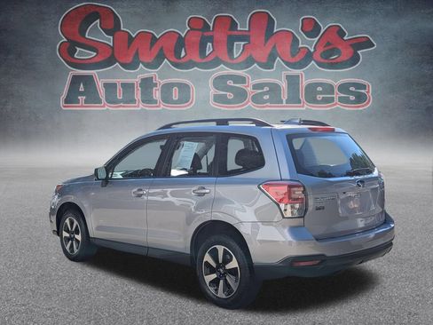 Used 2018 Subaru Forester 2.5i w/ Alloy Wheel Package AWD/4WD image 4