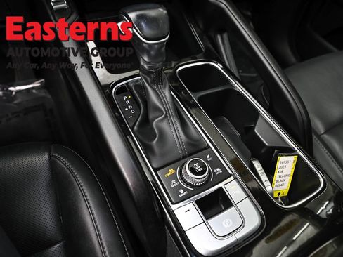 Used 2025 Kia Telluride S AWD/4WD image 13