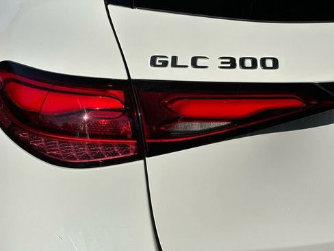 Certified 2023 Mercedes-Benz GLC 300 image 34