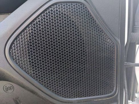 Used 2020 RAM 1500 Big Horn AWD/4WD image 16