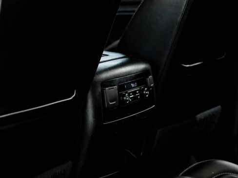 Used 2020 GMC Yukon XL Denali RWD image 42