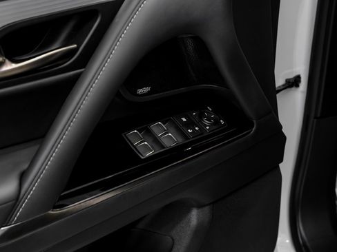 Used 2024 Lexus LX 600 F Sport image 42