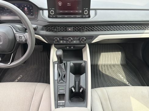 Used 2024 Honda Accord LX image 10