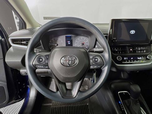 Used 2023 Toyota Corolla LE image 11