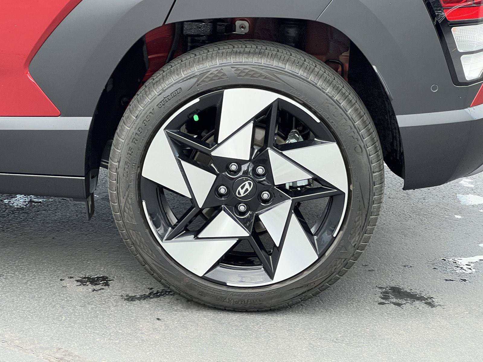 New 2026 Hyundai Kona Limited AWD/4WD image 14