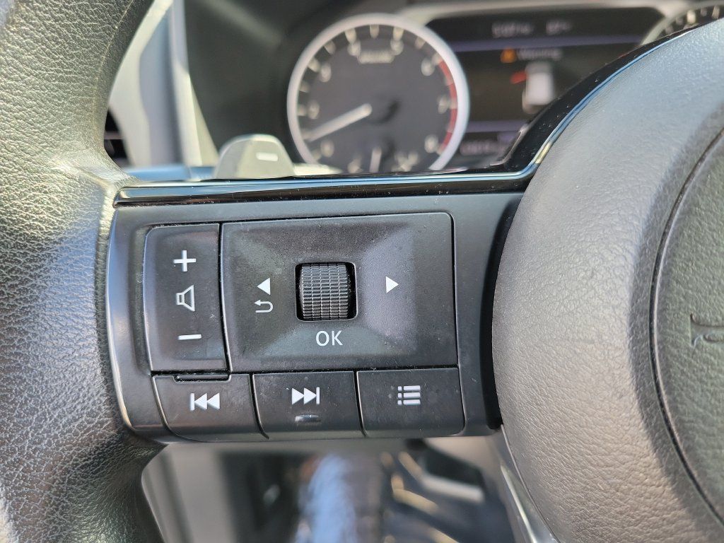 Certified 2021 Nissan Rogue SV FWD image 19