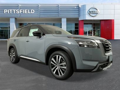 New 2025 Nissan Pathfinder Platinum