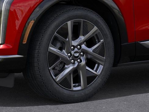 New 2026 Cadillac Optiq Luxury 2 RWD image 9