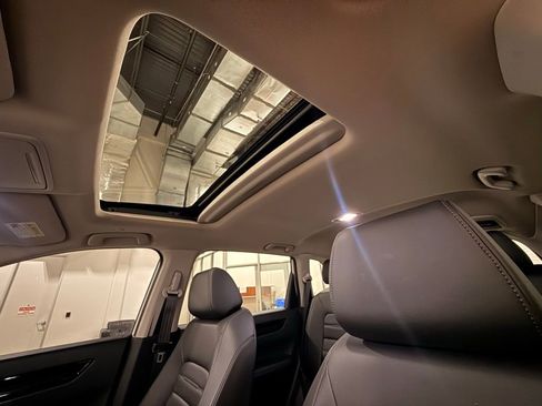 Used 2023 Honda CR-V EX-L image 16