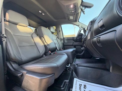 Used 2019 Chevrolet Silverado 1500 W/T w/ WT Convenience Package AWD/4WD image 23