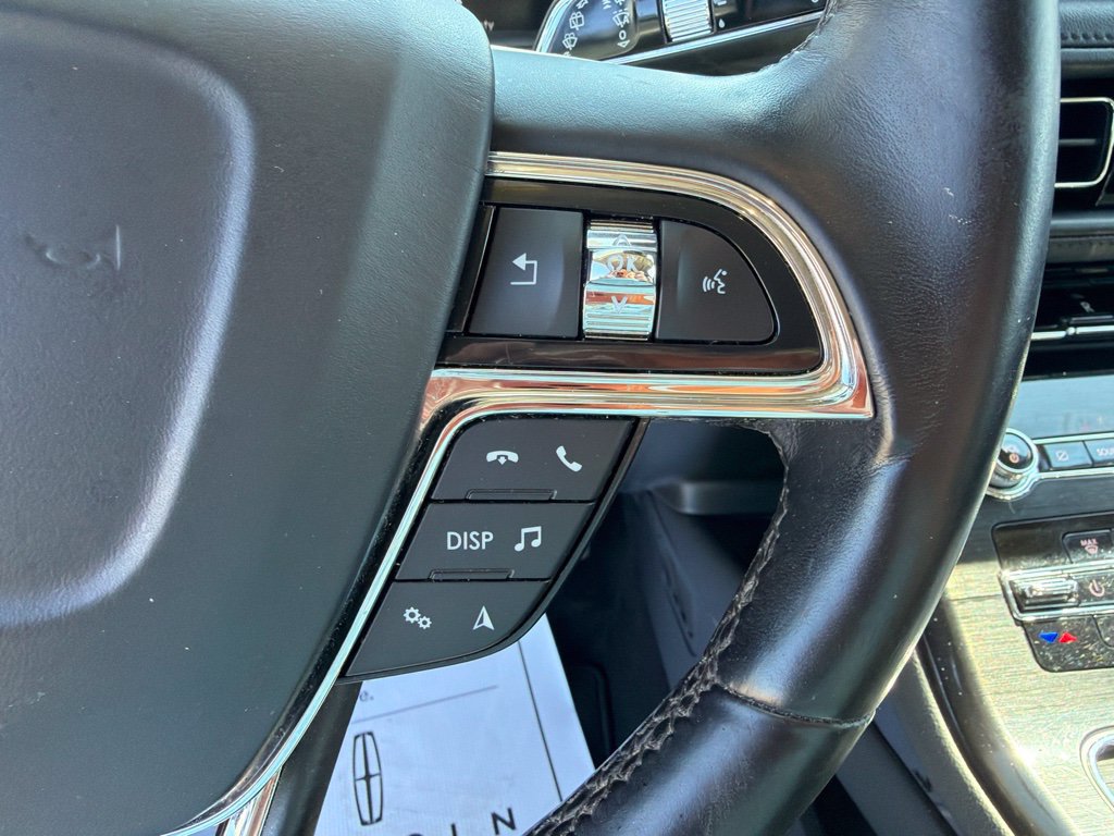 Used 2023 Lincoln Nautilus Reserve AWD/4WD image 20