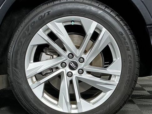 Used 2021 Audi Q7 3.0T Premium Plus AWD/4WD image 10
