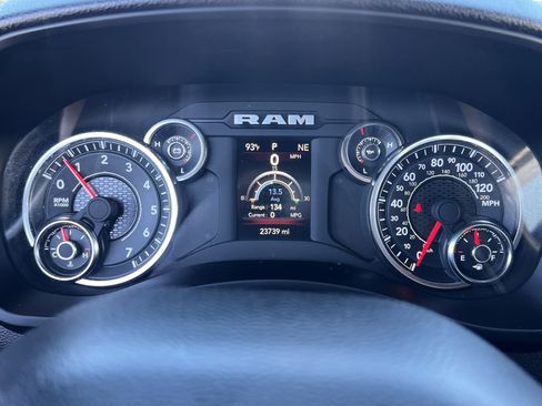 Used 2024 RAM 2500 Big Horn w/ Bed Utility Group image 17