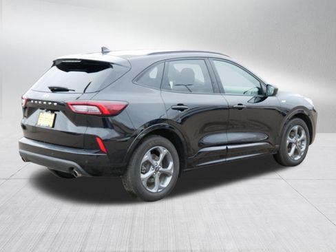 Used 2023 Ford Escape ST-Line w/ Tech Pack #1 image 7