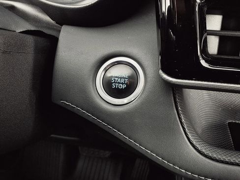 Used 2021 Toyota Highlander Platinum image 5