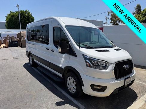 Used 2023 Ford Transit 350 XLT RWD image 2