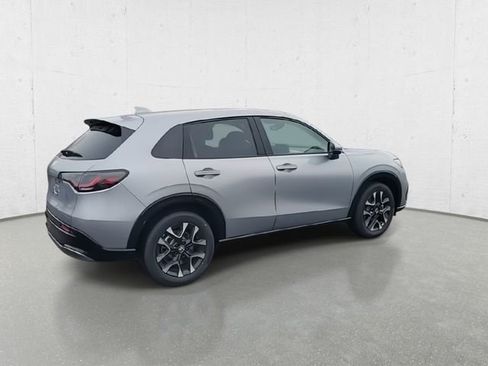 New 2026 Honda HR-V EX-L image 9