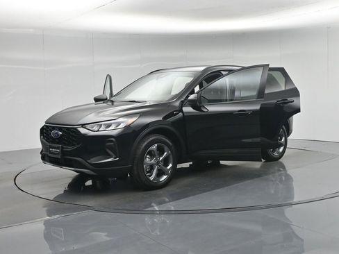 Used 2025 Ford Escape ST-Line image 31