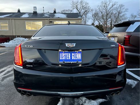 Used 2018 Cadillac CT6 Luxury image 33