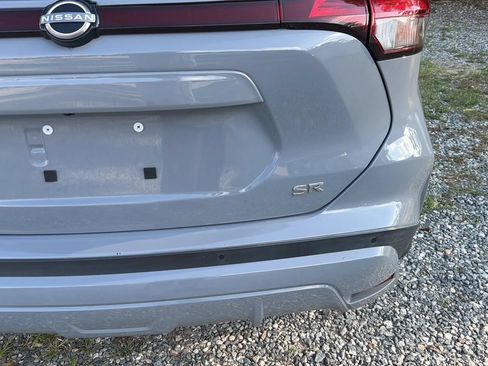 Used 2023 Nissan Kicks SR w/ SR Premium Package FWD image 25