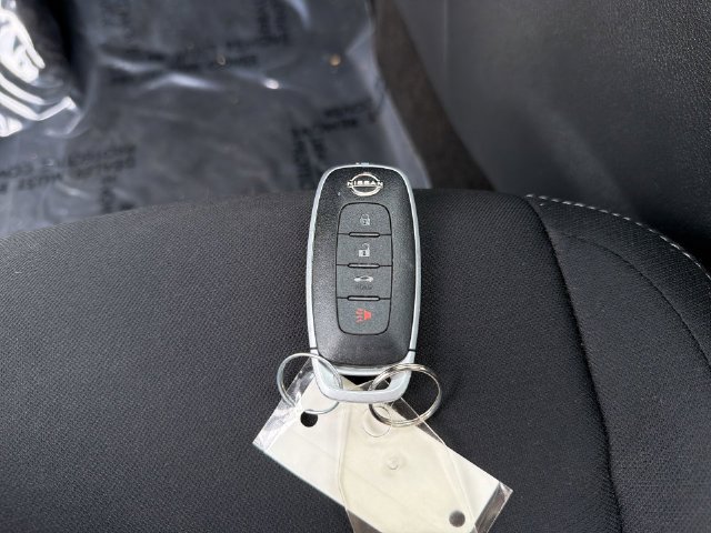 Used 2024 Nissan Sentra SV FWD image 28