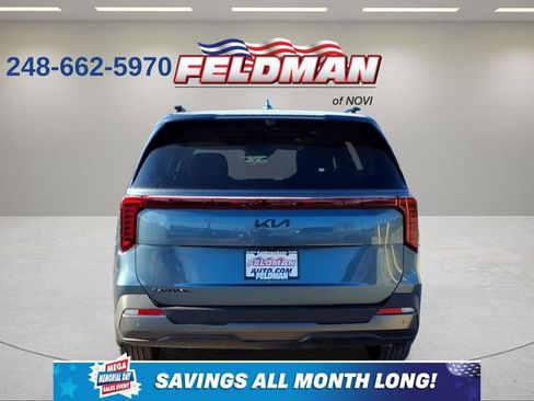 Used 2025 Kia Carnival SX Prestige FWD image 4