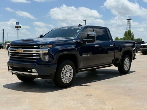Used 2022 Chevrolet Silverado 2500 High Country AWD/4WD image 4