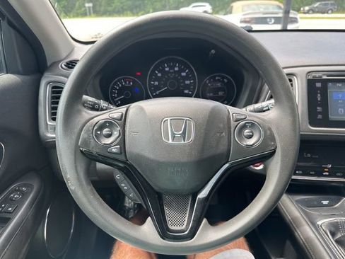 Used 2016 Honda HR-V EX image 19