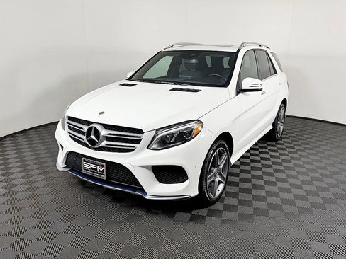 Used 2018 Mercedes-Benz GLE 350 4MATIC image 2