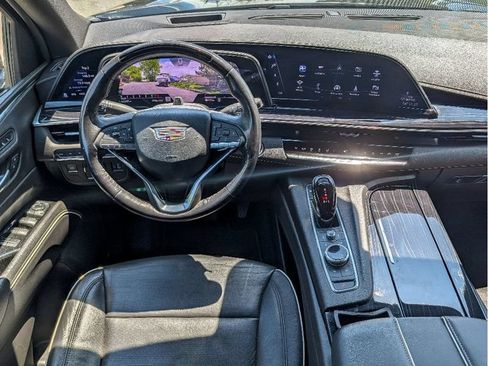 Used 2023 Cadillac Escalade Sport AWD/4WD image 59