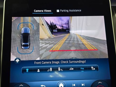 Used 2024 Mercedes-Benz C 300 4MATIC Sedan w/ Exclusive Trim Package image 43